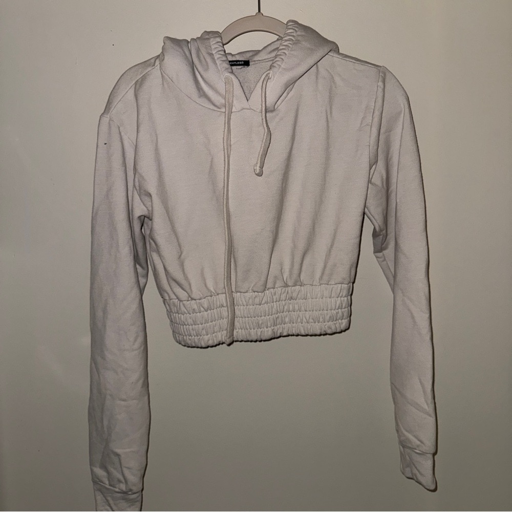 TALENTLESS Cream Cropped Hoodie